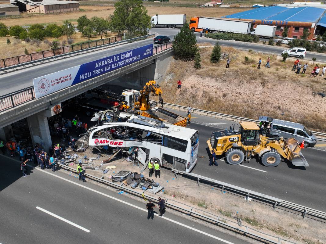 Ankara'daki otobüs faciasında ölü sayısı 11’e çıktı 7